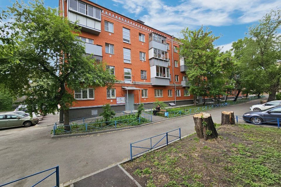 Продаётся 2-комнатная квартира, 43.3 м²