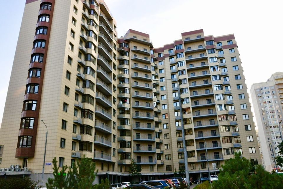 Продаётся 4-комнатная квартира, 103.1 м²