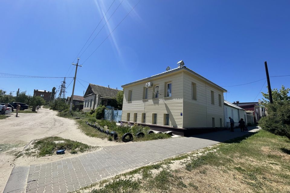 Продаётся 3-комнатная квартира, 55.9 м²