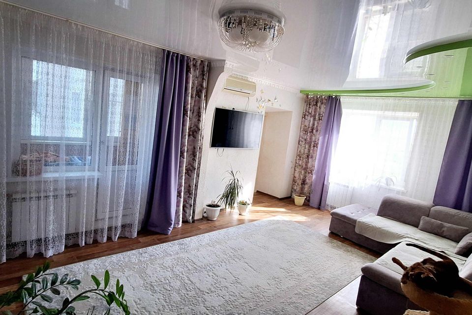 Продаётся 3-комнатная квартира, 96.5 м²