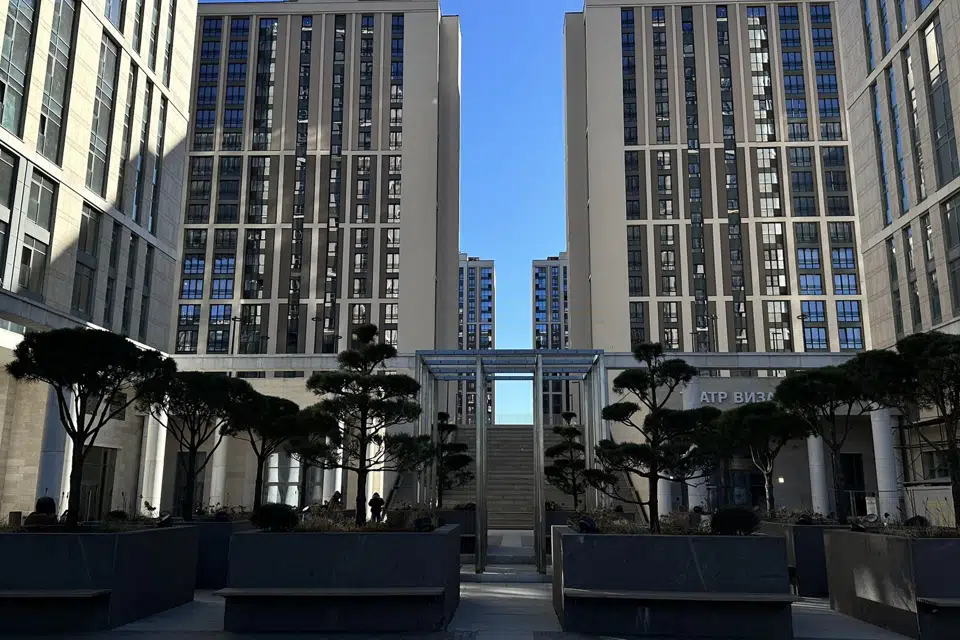 Продаётся 2-комнатная квартира, 76 м²