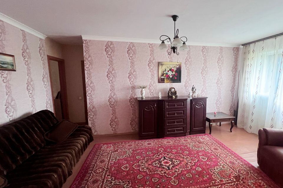 Продаётся 3-комнатная квартира, 57.6 м²