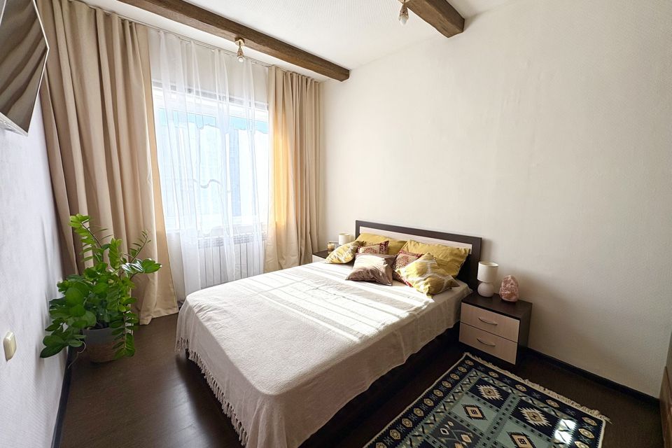 Продаётся 3-комнатная квартира, 62.3 м²