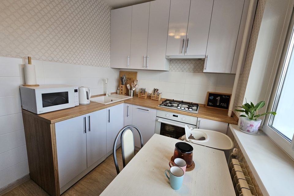 Продаётся 1-комнатная квартира, 37.1 м²