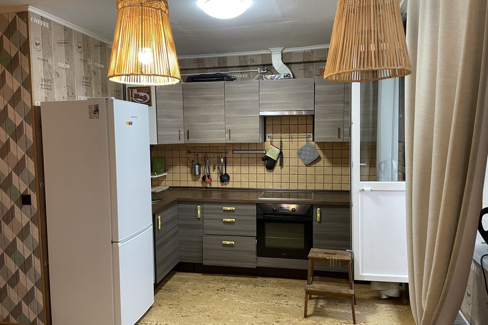Продаётся 1-комнатная квартира, 40.4 м²