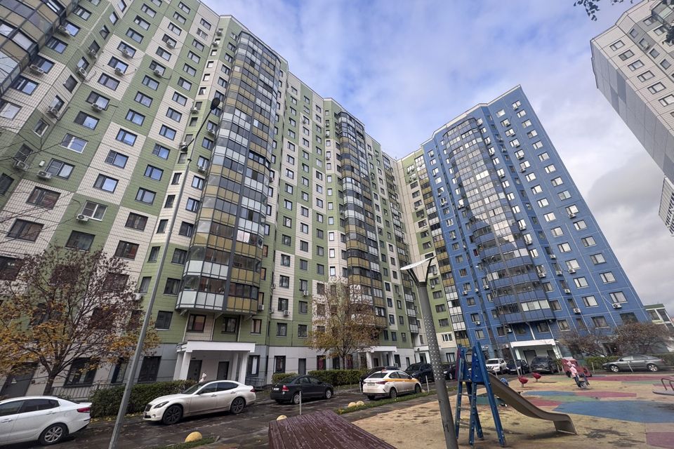 Продаётся 2-комнатная квартира, 56 м²