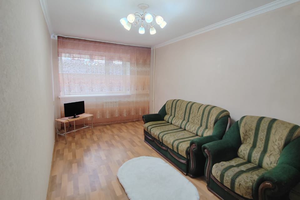 Продаётся 3-комнатная квартира, 54.7 м²