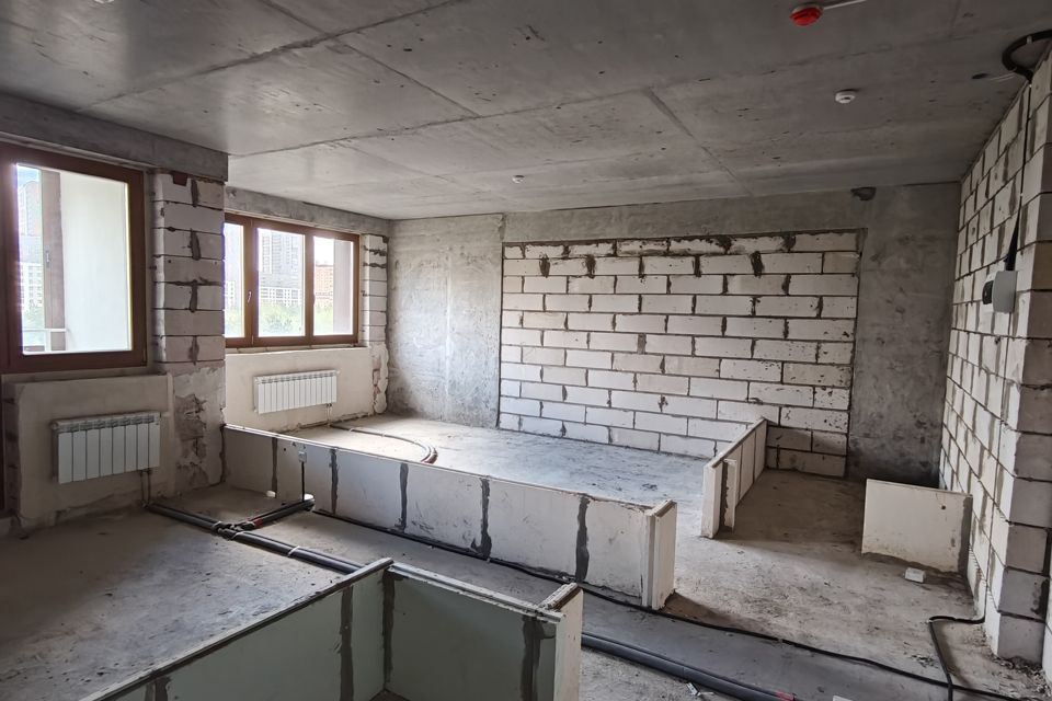 Продаётся 1-комнатная квартира, 42 м²