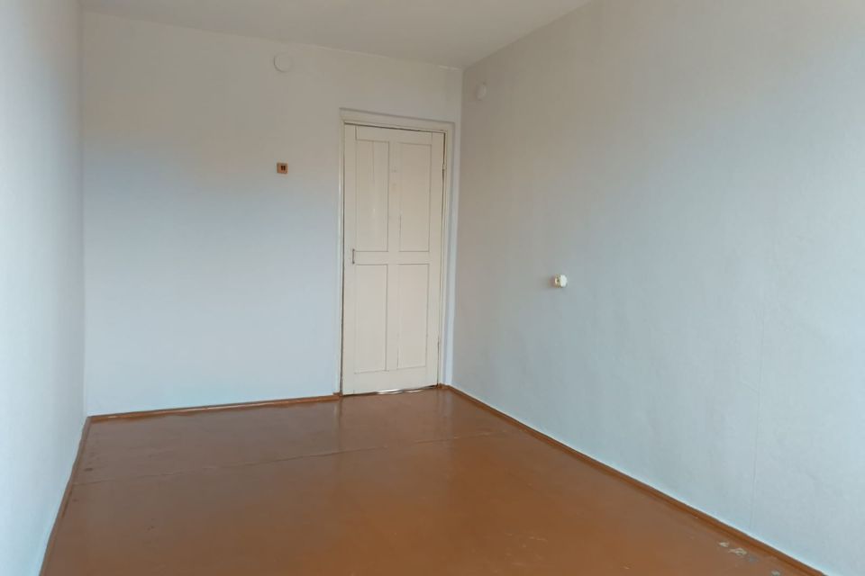 Продаётся 3-комнатная квартира, 55 м²