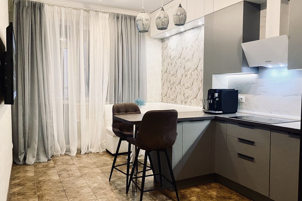 Продаётся 3-комнатная квартира, 82 м²