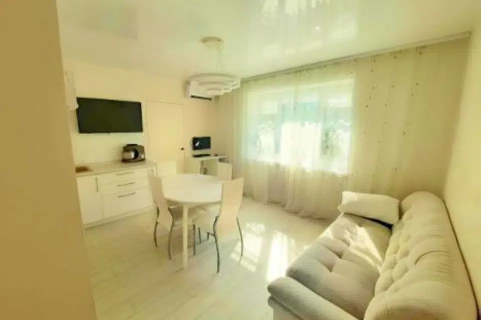 Продаётся 2-комнатная квартира, 54 м²