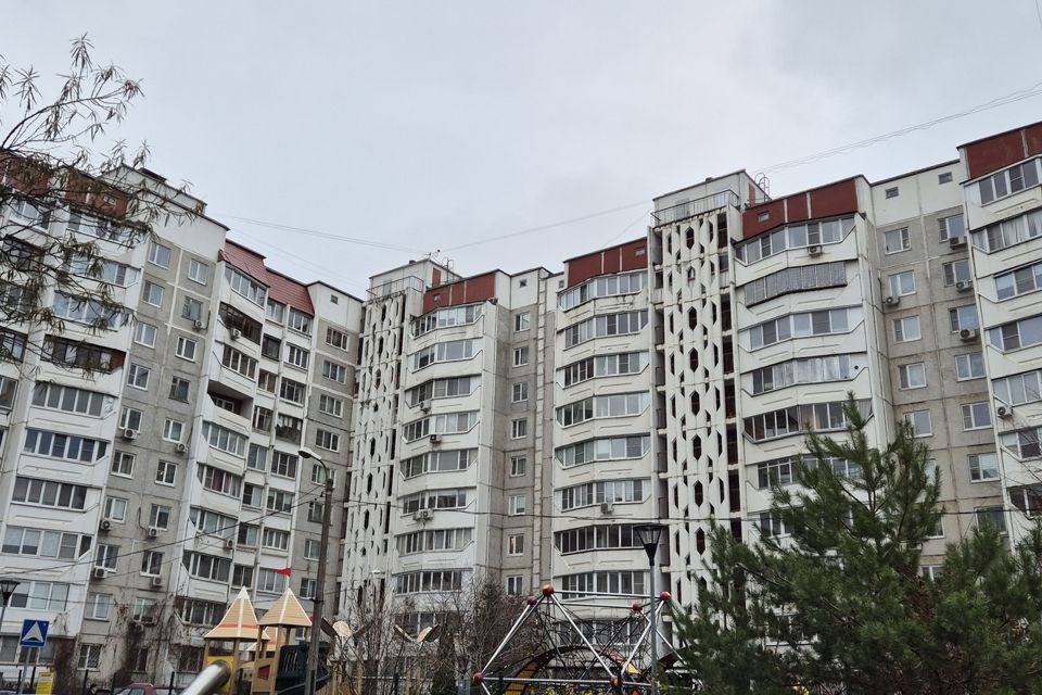 Продаётся 1-комнатная квартира, 50.5 м²