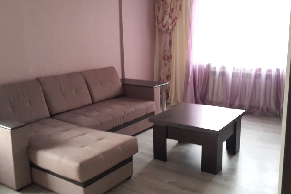 Продаётся 2-комнатная квартира, 62.6 м²