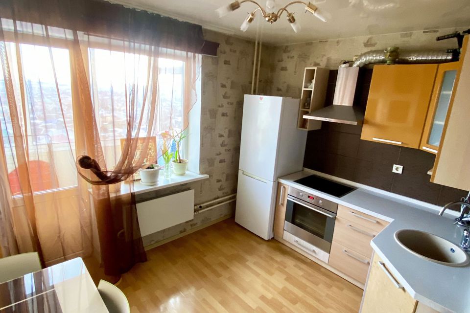 Продаётся 1-комнатная квартира, 39.3 м²