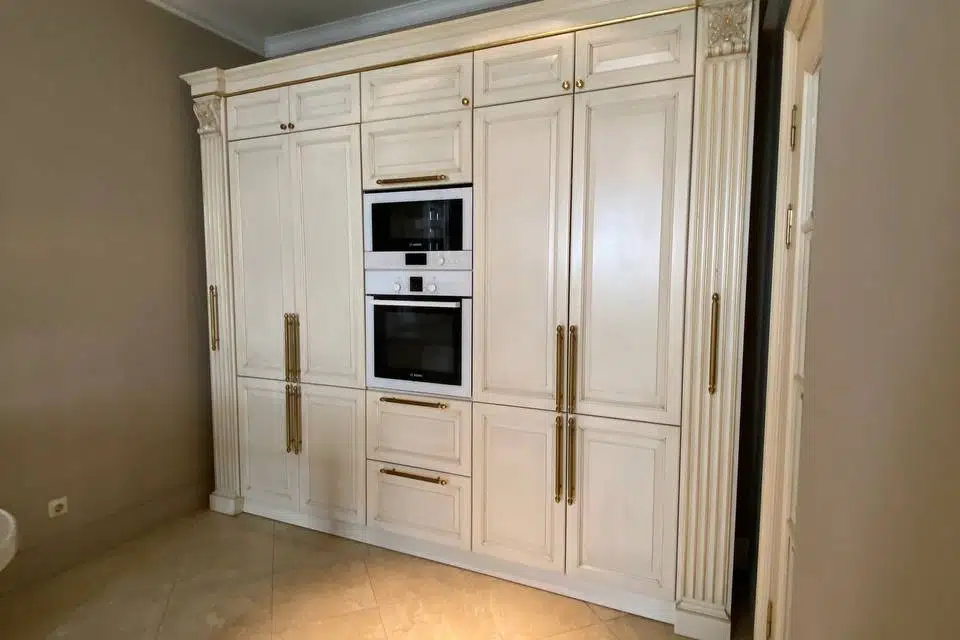 Продаётся 3-комнатная квартира, 109.4 м²