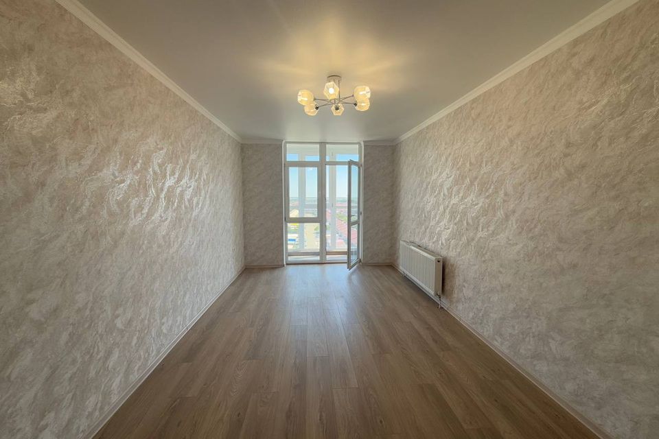 Продаётся 1-комнатная квартира, 42.2 м²