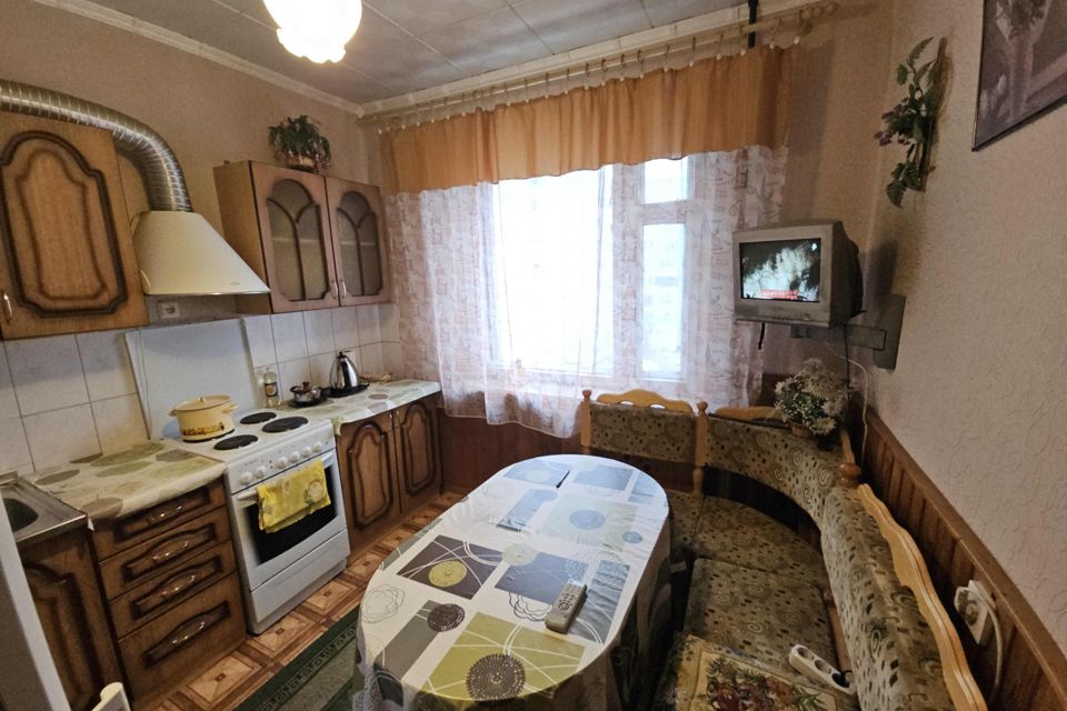 Продаётся 3-комнатная квартира, 62.3 м²