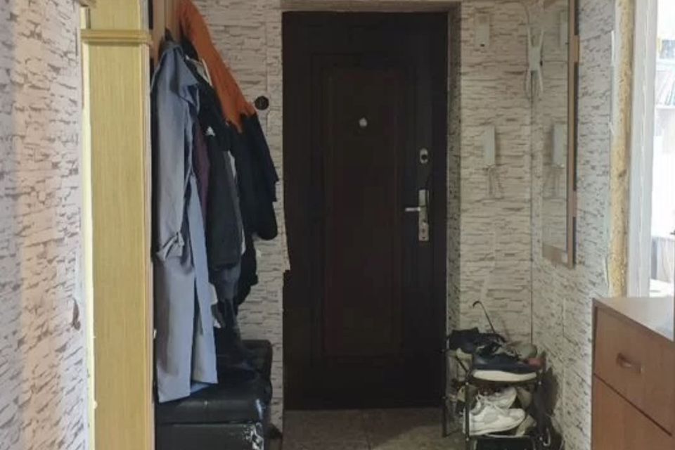 Продаётся 4-комнатная квартира, 73 м²