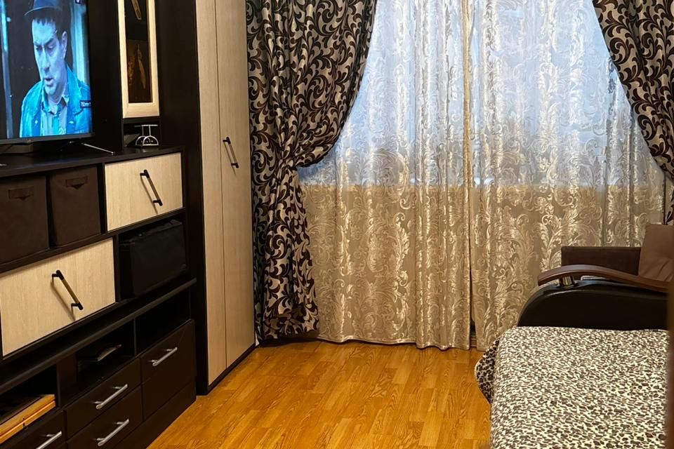 Продаётся 2-комнатная квартира, 43.3 м²