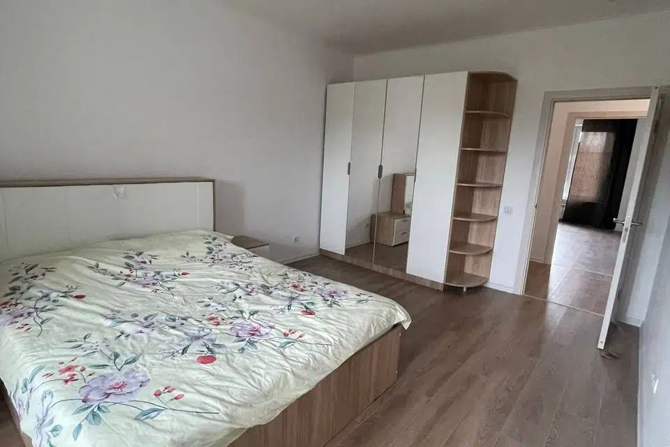 Продаётся 2-комнатная квартира, 59.3 м²