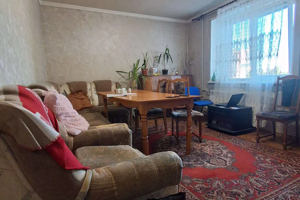 Продаётся 3-комнатная квартира, 67.9 м²