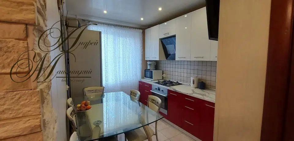Продаётся 3-комнатная квартира, 63.2 м²