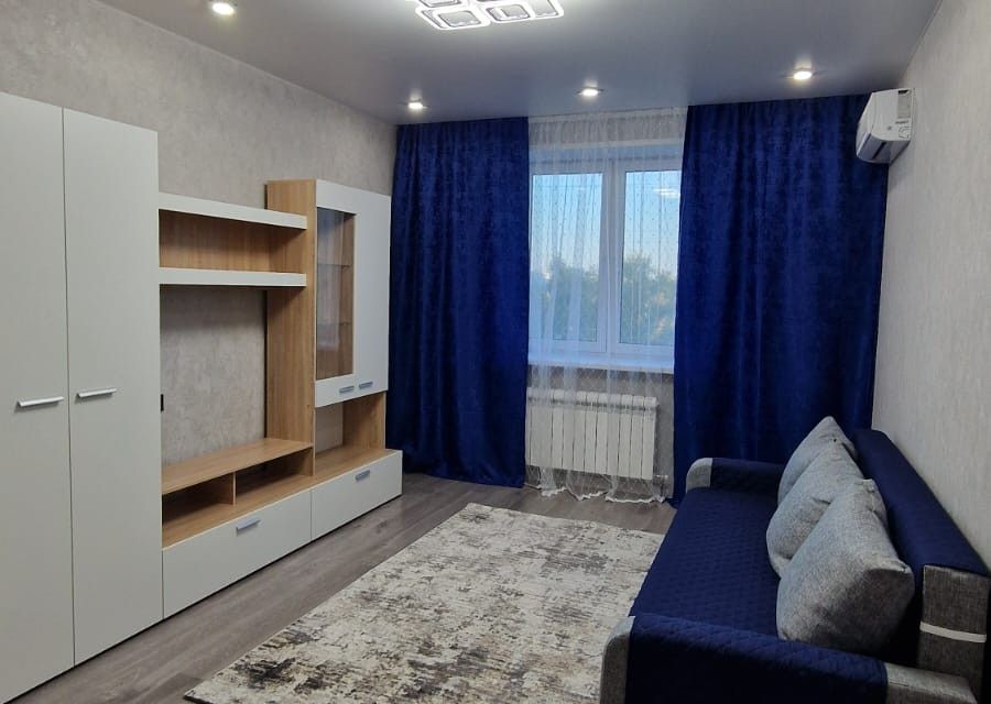 Сдаётся 1-комнатная квартира, 38 м²