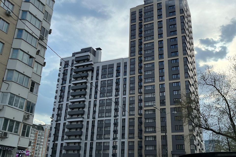 Продаётся 2-комнатная квартира, 58.6 м²