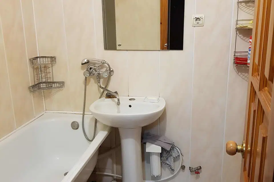 Продаётся 2-комнатная квартира, 53.6 м²