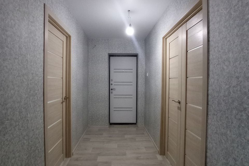Продаётся 3-комнатная квартира, 60.5 м²