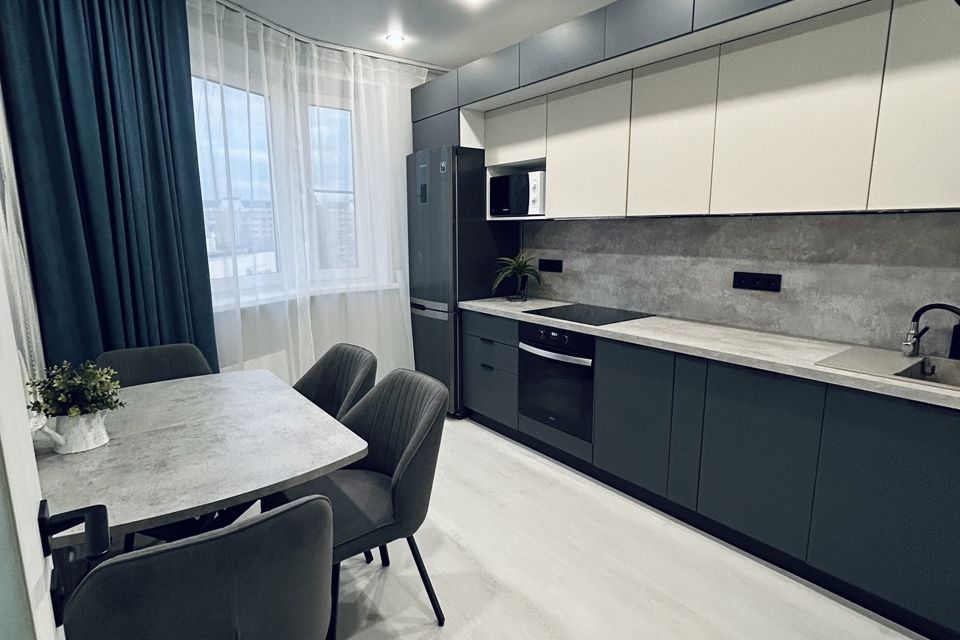 Продаётся 1-комнатная квартира, 37.7 м²