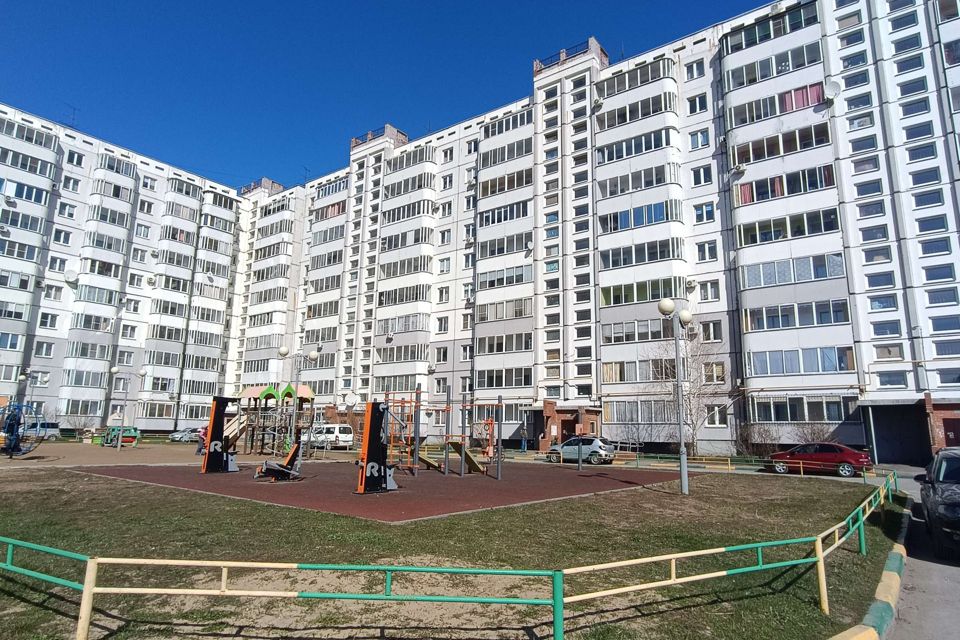 Продаётся 3-комнатная квартира, 65.9 м²