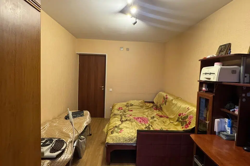 Продаётся 4-комнатная квартира, 74.1 м²