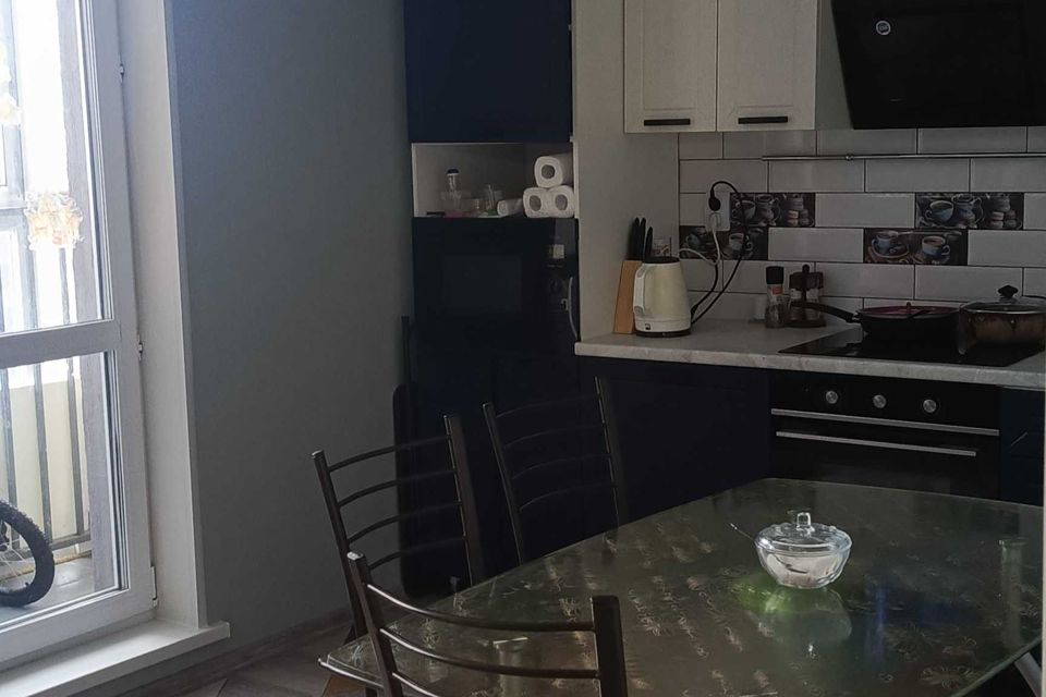 Продаётся 3-комнатная квартира, 75.4 м²