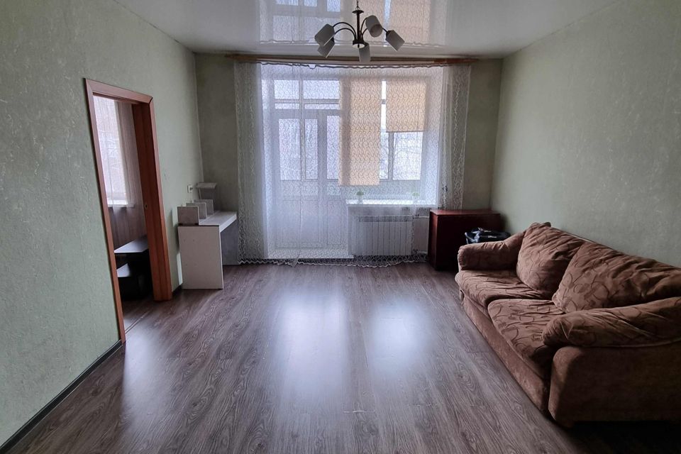 Продаётся 2-комнатная квартира, 56.8 м²