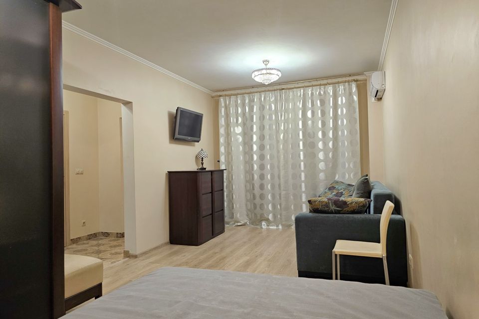 Продаётся 1-комнатная квартира, 35.7 м²