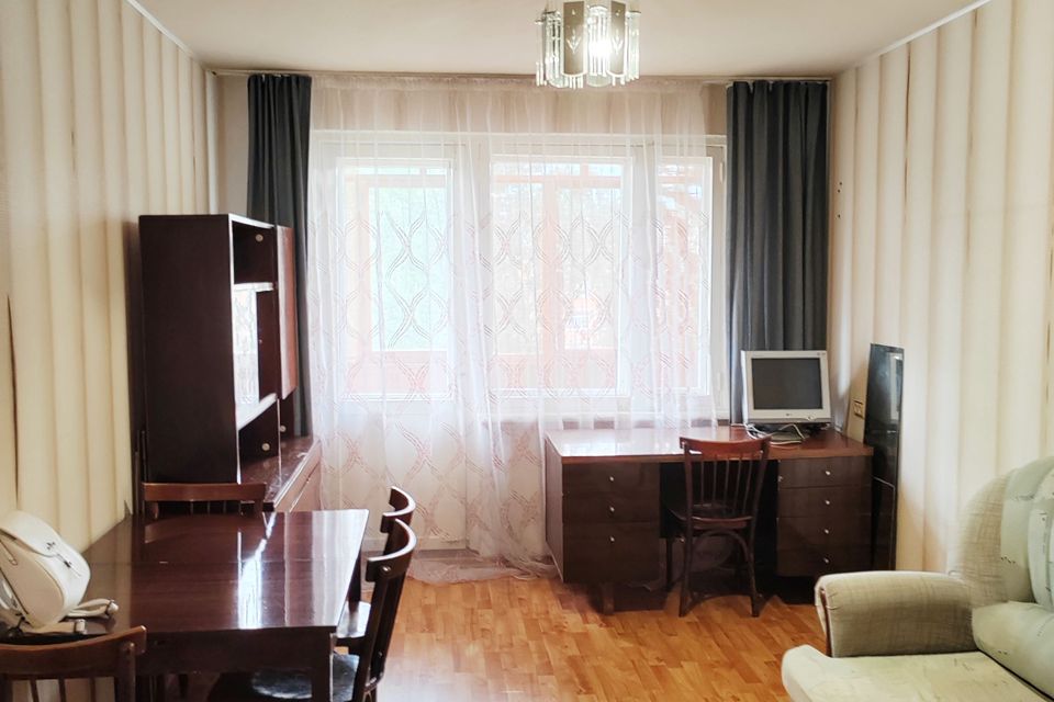 Продаётся 3-комнатная квартира, 61 м²