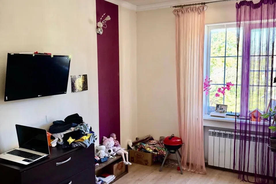Продаётся 2-этажный дом, 142 м²