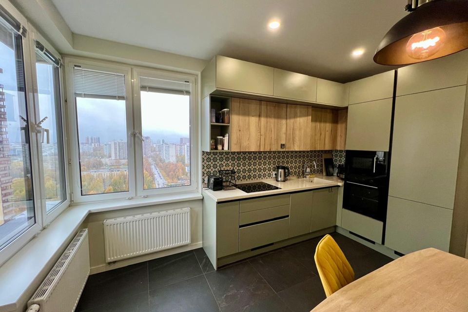 Продаётся 3-комнатная квартира, 77 м²