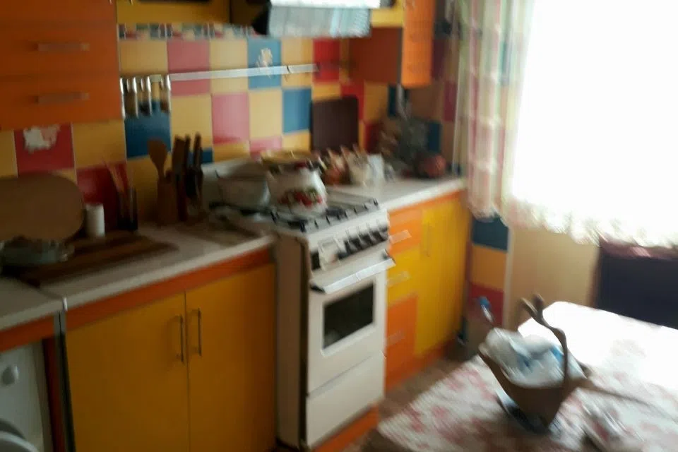 Продаётся 3-комнатная квартира, 81.8 м²