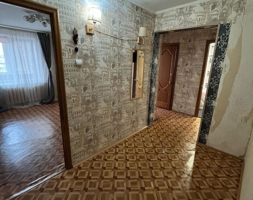 Продаётся 3-комнатная квартира, 77.4 м²