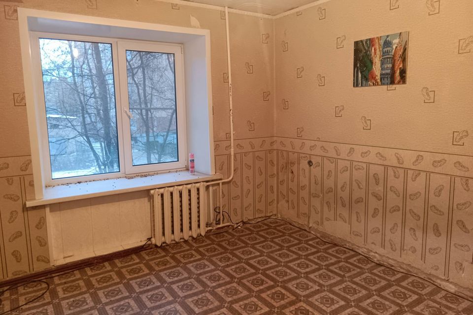 Продаётся комната в 4-комн. квартире, 12.4 м²