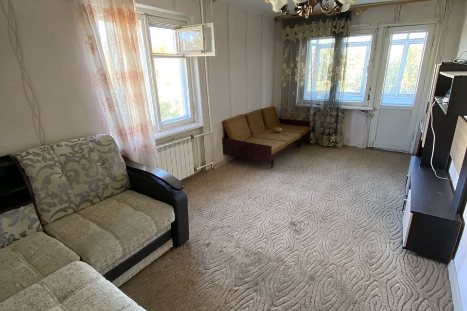 Продаётся 2-комнатная квартира, 42.4 м²