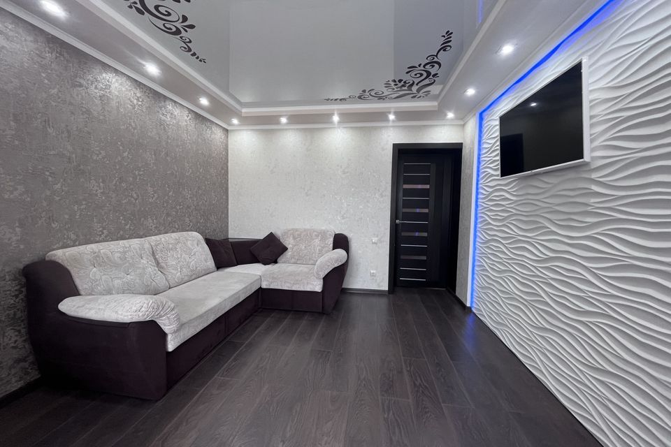 Продаётся 2-комнатная квартира, 56.9 м²