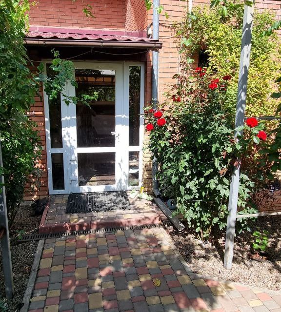 Продаётся 2-этажный дом, 220 м²