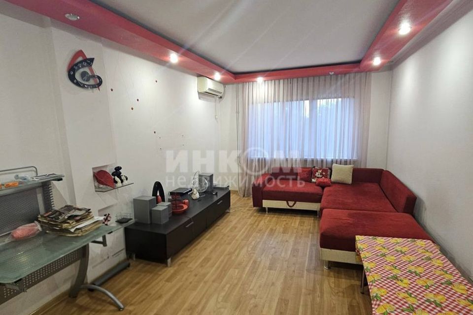Продаётся 3-комнатная квартира, 74 м²