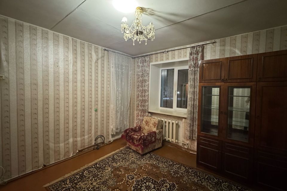Продаётся 2-комнатная квартира, 41.8 м²