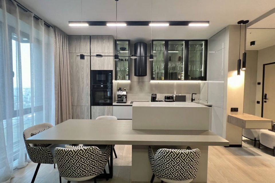 Продаётся 2-комнатная квартира, 56.1 м²