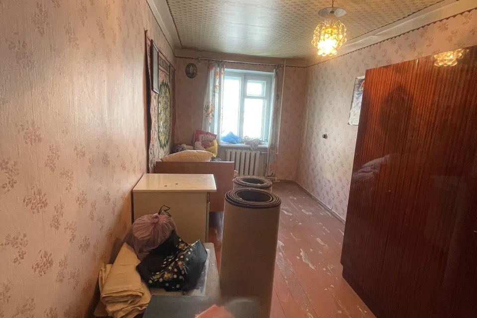 Продаётся 3-комнатная квартира, 56.8 м²