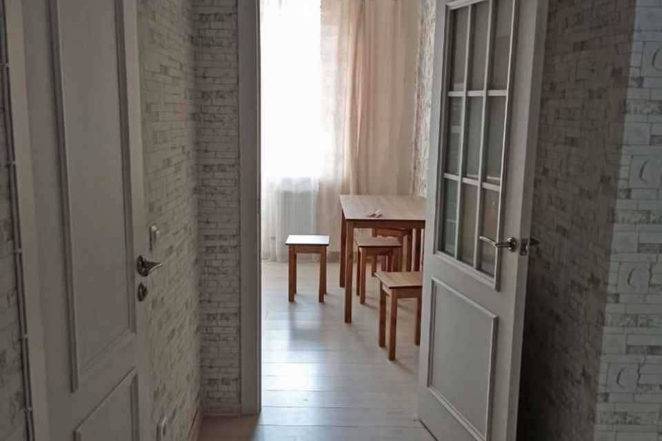 Сдаётся 1-комнатная квартира, 42.2 м²